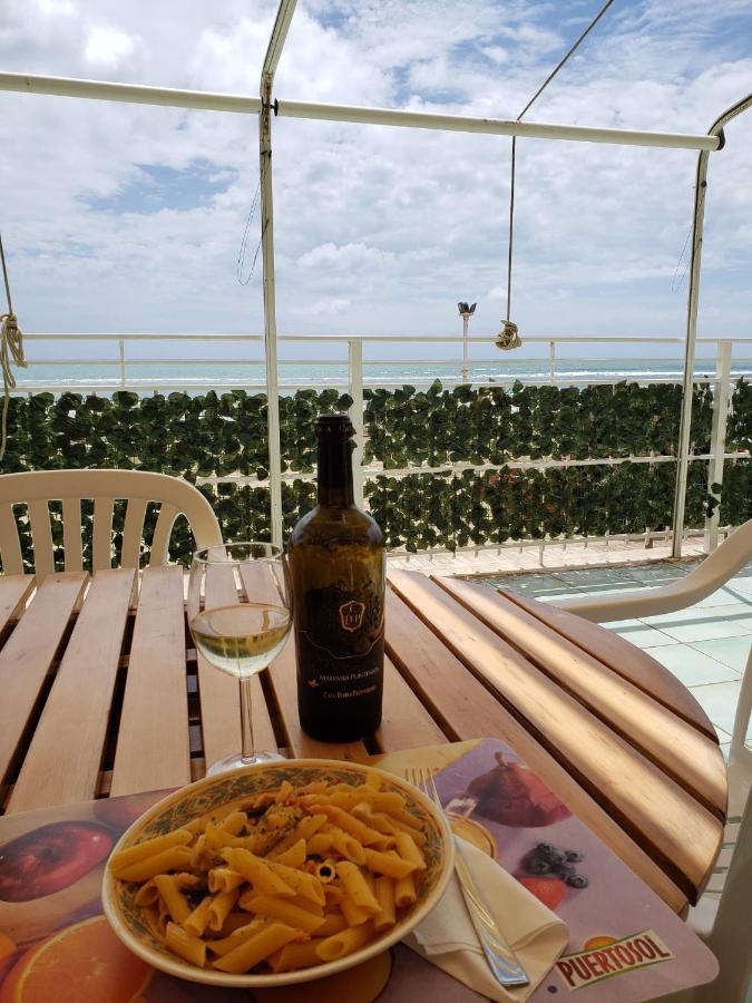 Incantevole Casa Sul Mare Vicino A Roma Νετούνο Εξωτερικό φωτογραφία